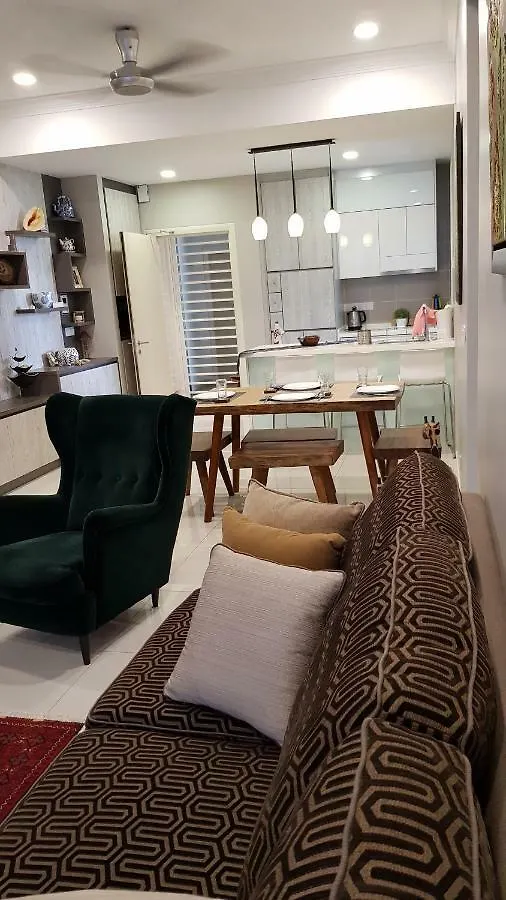 Suite Deluxe At Icon City Petaling Jaya 0*,